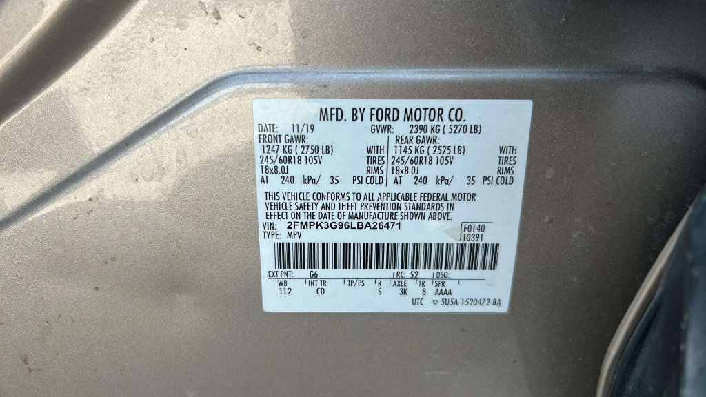 Used 2020 Ford Edge SE FWD image 11