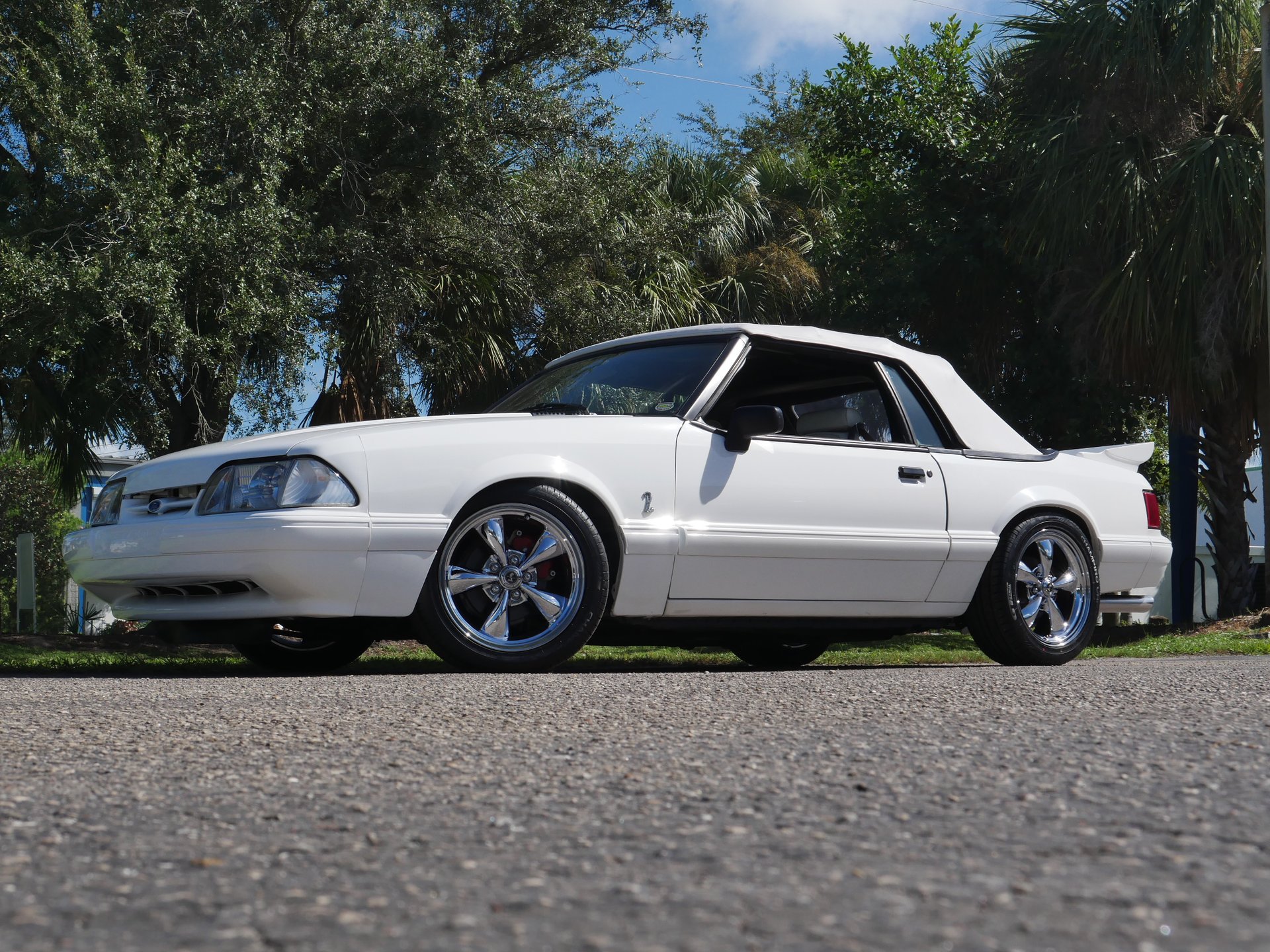 Used 1993 Ford Mustang LX RWD image 4
