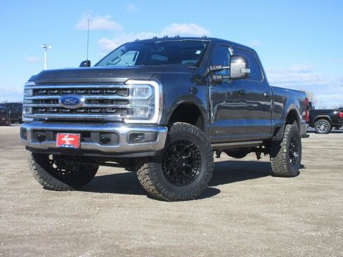 New 2026 Ford F250 Lariat image 8
