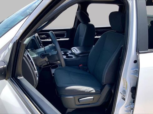 Used 2024 RAM 1500 Classic Warlock AWD/4WD image 8
