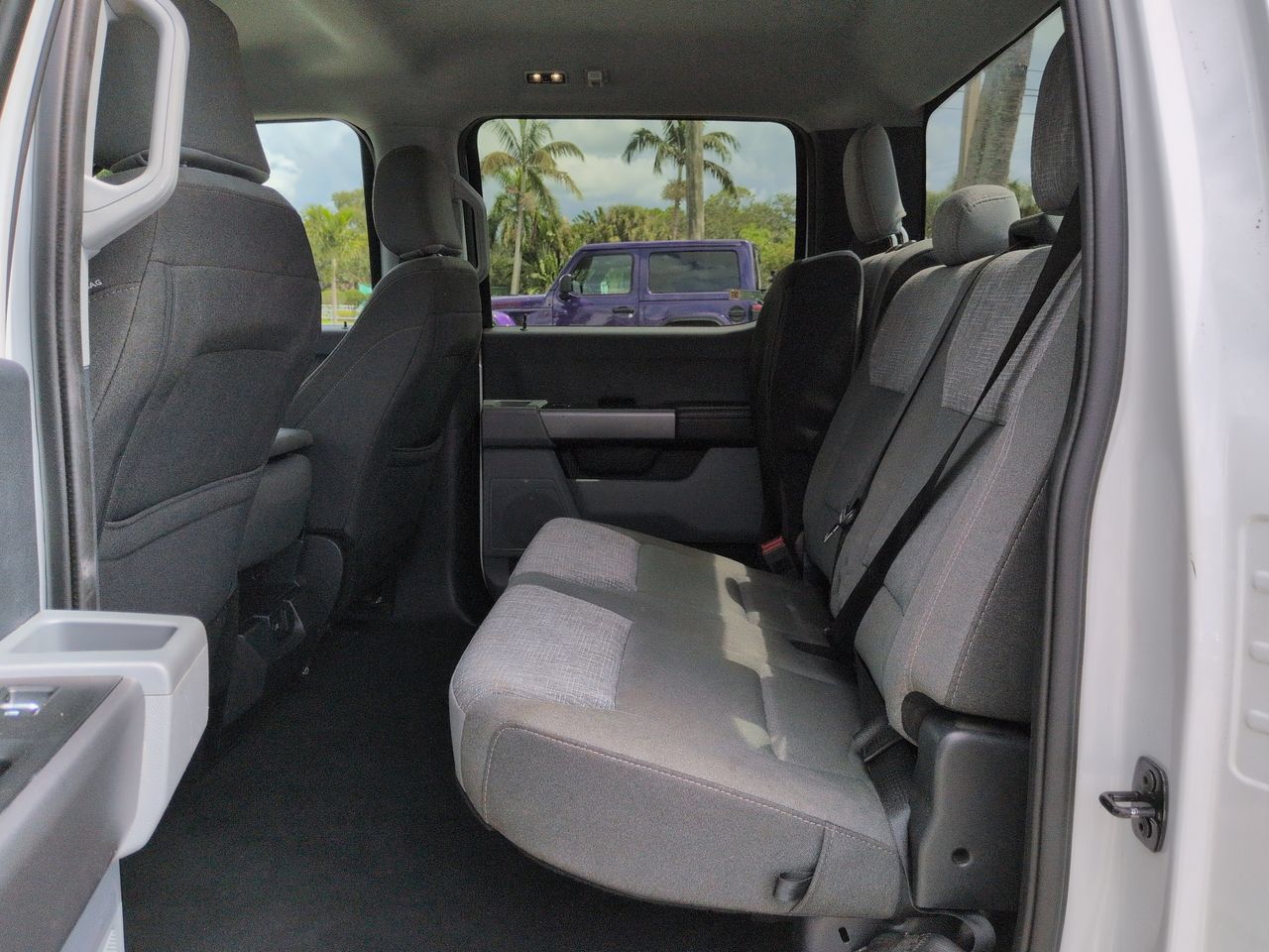 Used 2025 Ford F250 XLT AWD/4WD image 14
