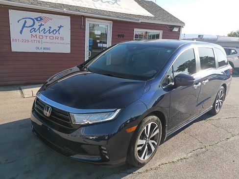 Used 2024 Honda Odyssey Touring image 1