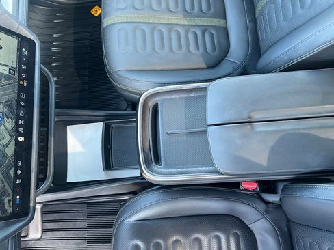 Used 2025 Rivian R1S Adventure Dual AWD/4WD image 19