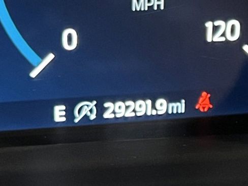 Used 2023 Ford F150 Platinum image 26