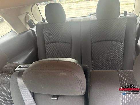 Used 2019 Dodge Journey SE FWD image 12
