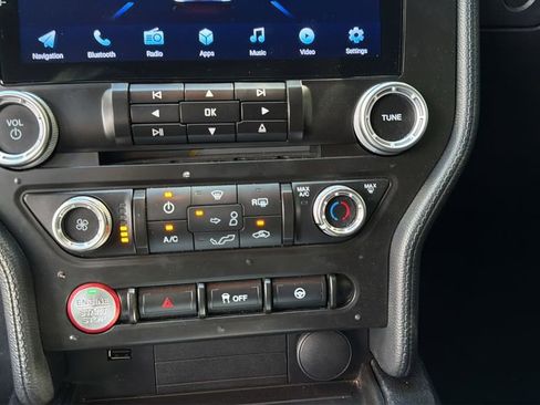 Used 2020 Ford Mustang GT RWD image 17