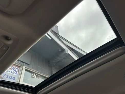 Used 2017 INFINITI Q50 Sport image 24