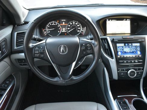 Used 2017 Acura TLX V6 w/ Technology Package image 14