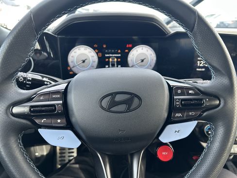Used 2025 Hyundai Elantra N image 25