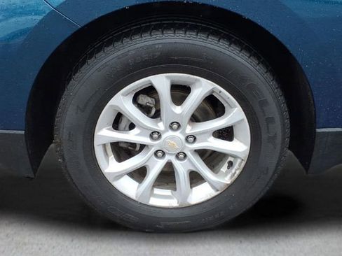 Used 2020 Chevrolet Equinox LT w/ LPO, Floor Liner Package image 10