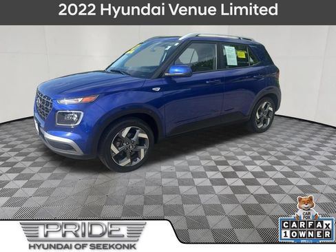Used 2022 Hyundai Venue Limited FWD image 1
