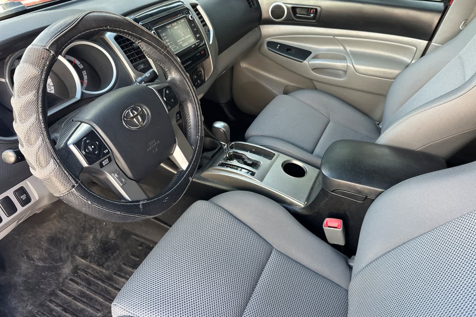Used 2015 Toyota Tacoma 4x4 Double Cab w/ TRD Sport Package image 14