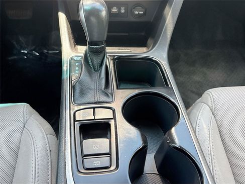 Used 2019 Hyundai Sonata Limited FWD image 16