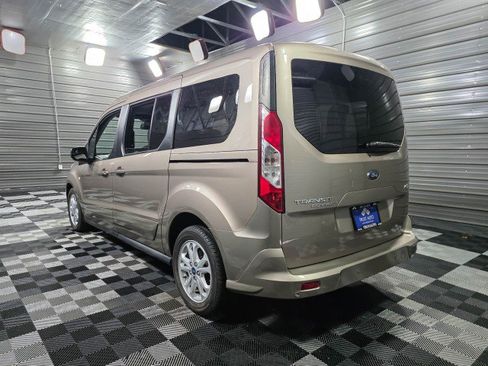 Used 2019 Ford Transit Connect XLT w/ Driver-Assist Package image 7