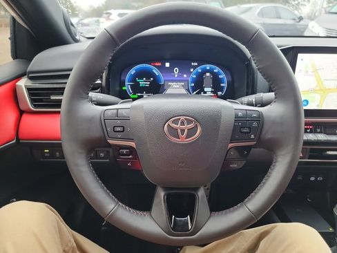 Used 2025 Toyota Camry XSE w/ Premium Package image 19