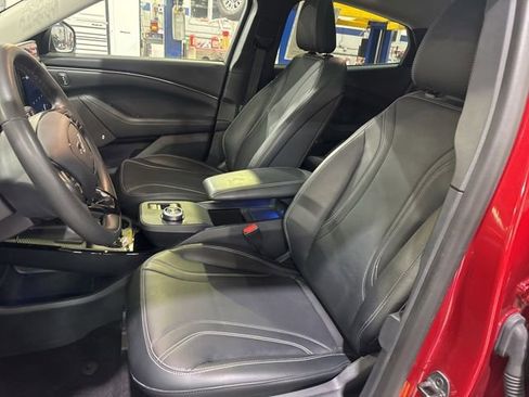 Used 2022 Ford Mustang Mach-E Premium image 16