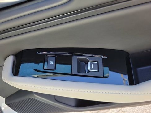 Used 2025 Honda Accord Touring image 12