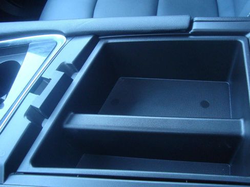 Used 2023 Buick Enclave Essence w/ Experience Buick Package image 19