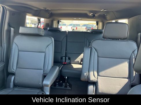 New 2026 GMC Yukon XL Denali w/ Denali Reserve Package image 35