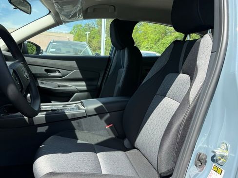 New 2026 Nissan Sentra SV w/ Floor Mat Package FWD image 15