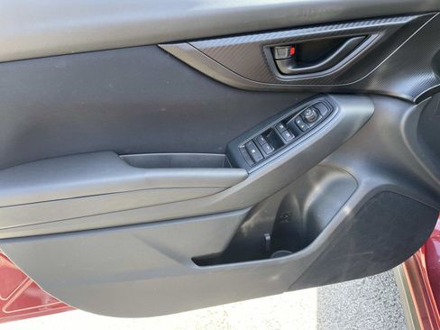 Used 2019 Subaru Crosstrek 2.0i image 16