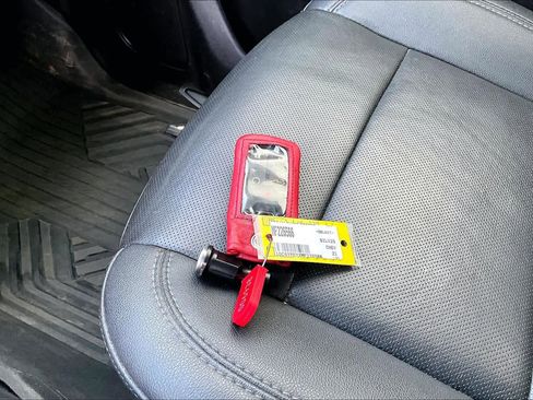 Used 2021 Chevrolet Silverado 2500 LTZ w/ LTZ Plus Package image 13