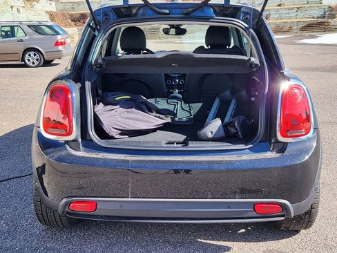 Used 2023 MINI Cooper SE image 15