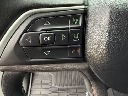Used 2024 Jeep Grand Cherokee L Limited w/ Luxury Tech Group II AWD/4WD image 21