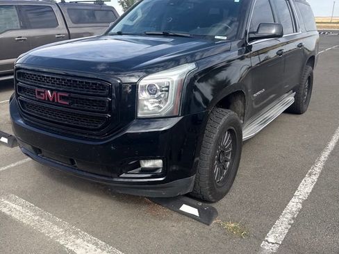 Used 2015 GMC Yukon XL SLT w/ Open Road Package AWD/4WD image 1