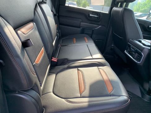 Used 2020 GMC Sierra 2500 AT4 w/ AT4 Premium Package AWD/4WD image 23