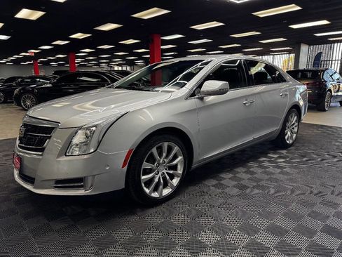 Used 2017 Cadillac XTS Luxury image 8