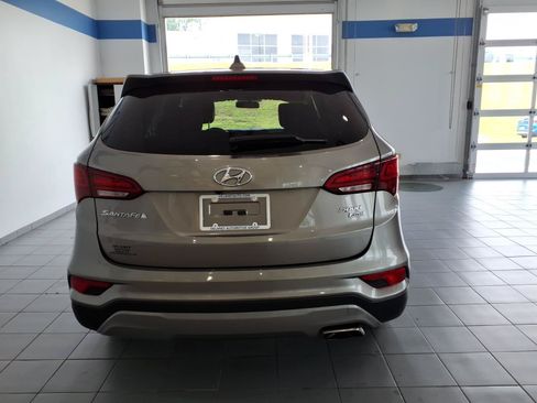 Used 2017 Hyundai Santa Fe Sport AWD/4WD image 6