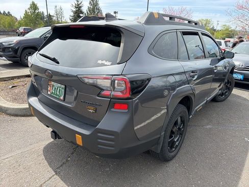 Used 2022 Subaru Outback Wilderness image 4