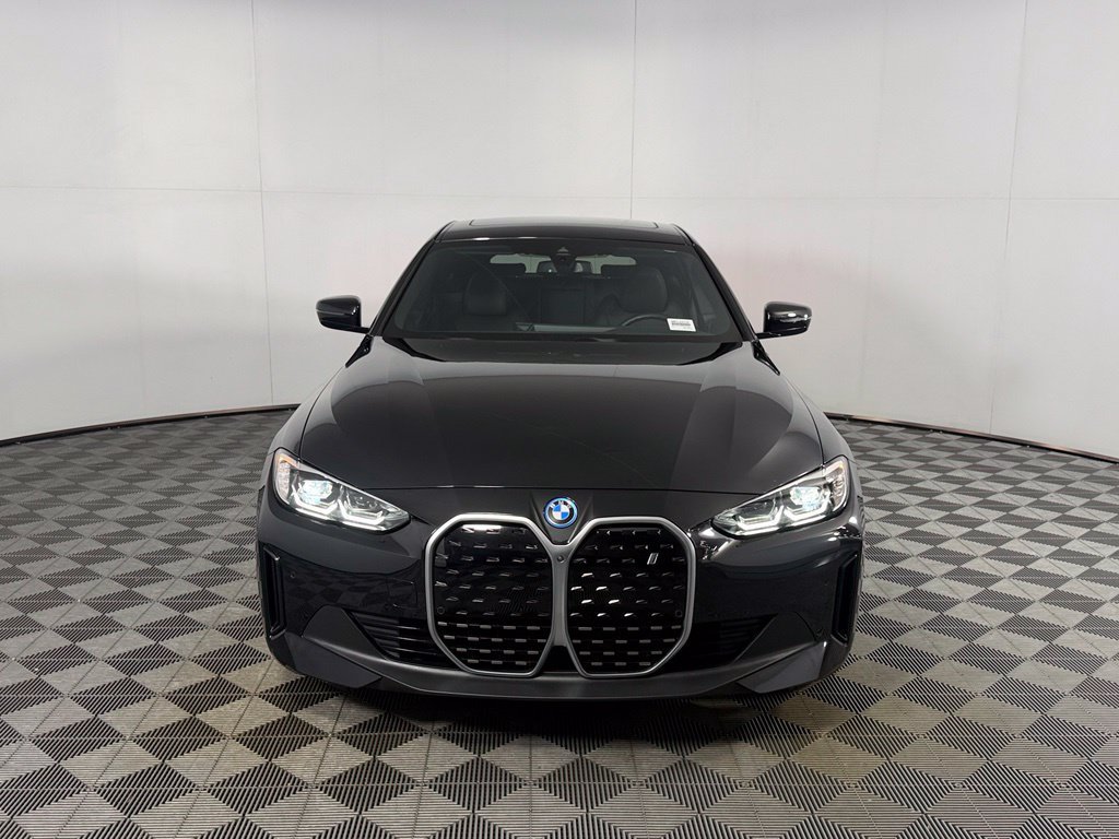 Used 2023 BMW i4 eDrive35 w/ Premium Package RWD image 8