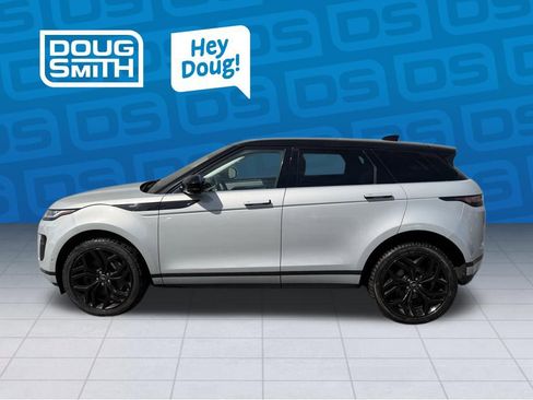 Used 2020 Land Rover Range Rover Evoque SE image 2