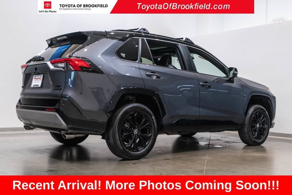 Certified 2024 Toyota RAV4 XSE w/ Weather Package AWD/4WD image 8