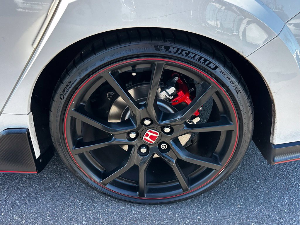 Used 2019 Honda Civic Type R image 11