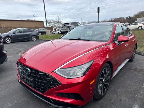 Used 2021 Hyundai Sonata Limited image 3