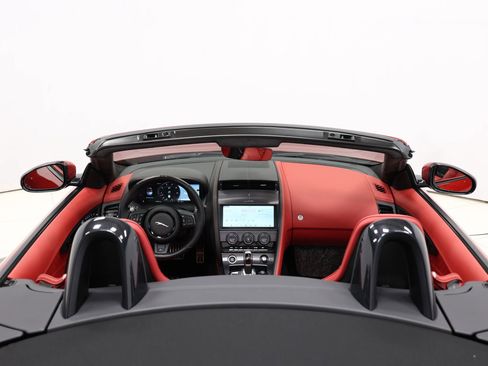 Used 2024 Jaguar F-TYPE R image 44