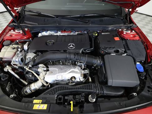 Used 2023 Mercedes-Benz CLA 250 4MATIC image 37
