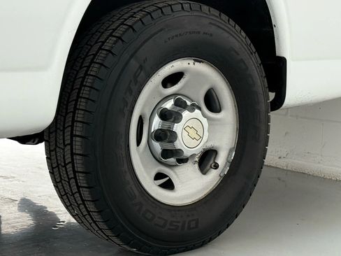 Used 2012 Chevrolet Express 3500 LT w/ LT Preferred Equipment Group image 32