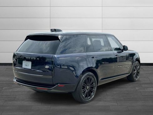 Certified 2023 Land Rover Range Rover Long Wheelbase Autobiography AWD/4WD image 5