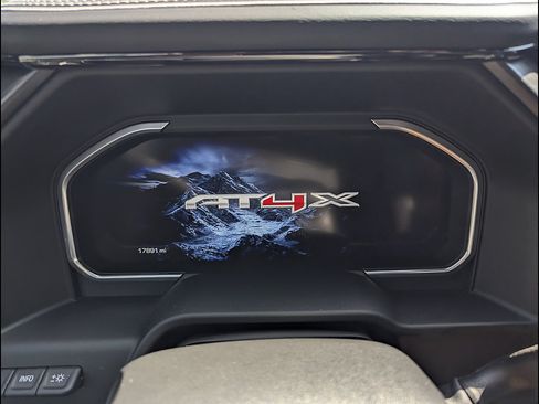 Used 2026 GMC Sierra 2500 AT4X AWD/4WD image 2