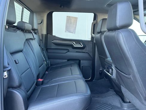 Used 2022 Chevrolet Silverado 1500 LTZ image 16