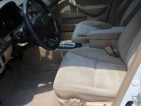Used 2004 Honda Civic LX image 13