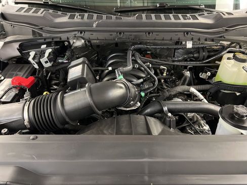 New 2026 Ford F250 XL w/ XL Chrome Package image 28