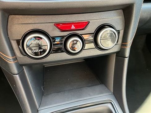 Used 2022 Subaru Crosstrek 2.0i Premium image 35