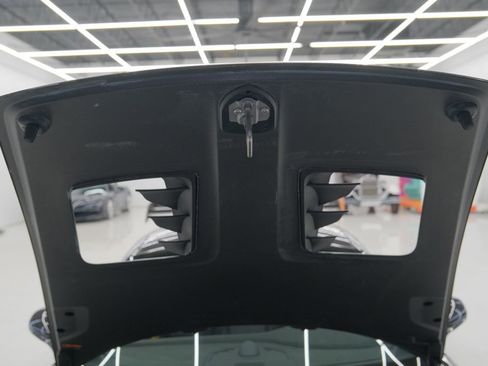 Used 2025 Porsche 911 GT3 RS image 54