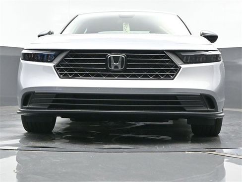 Certified 2025 Honda Accord Sport image 20