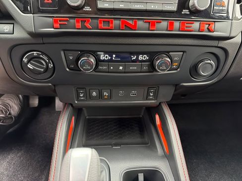 New 2026 Nissan Frontier PRO-4X w/ Pro-4x Convenience Package image 26
